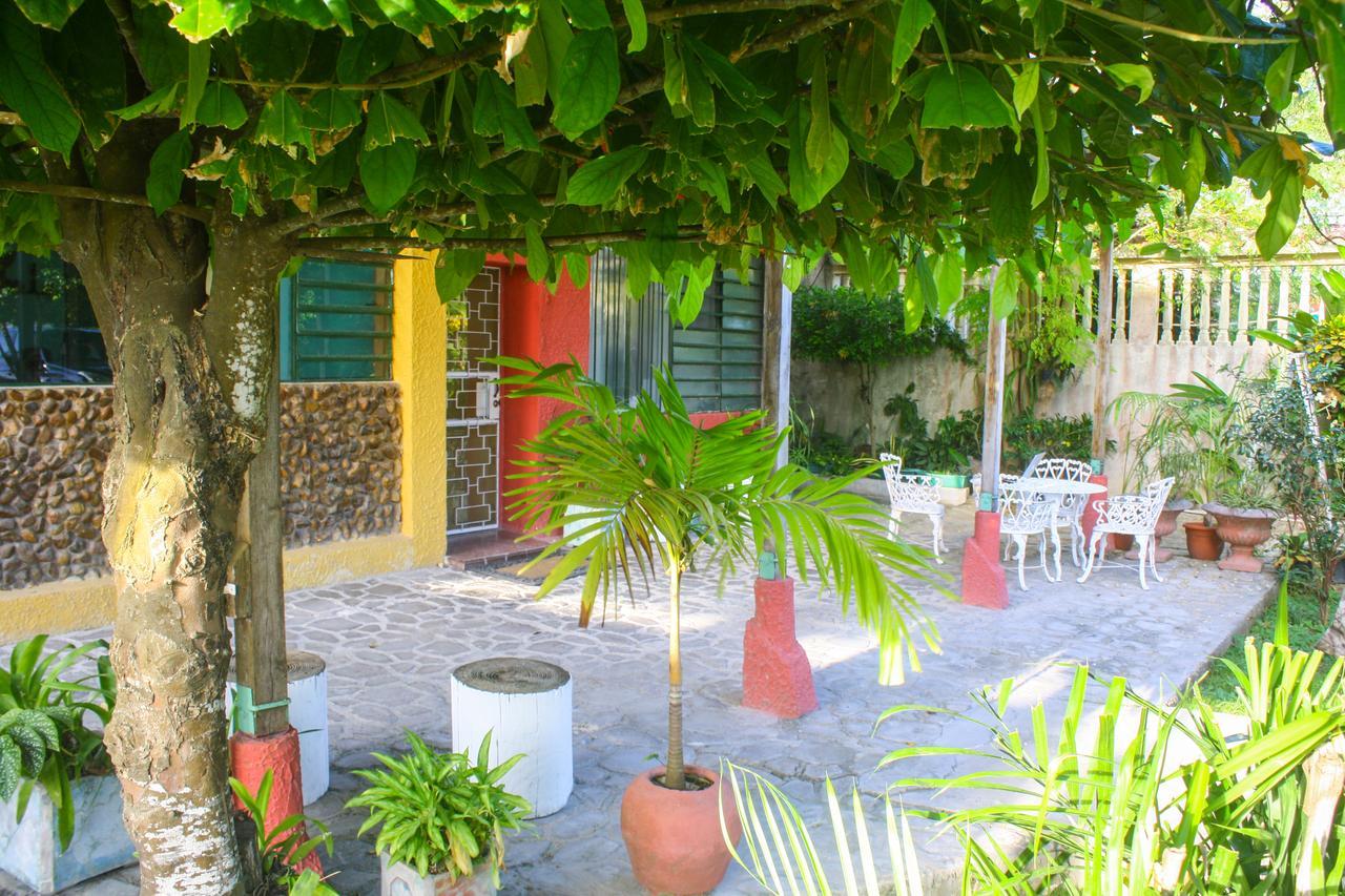 Hotel Maya Corozal Exterior photo